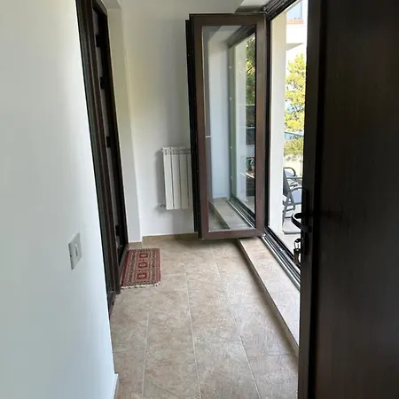 Forrest Hotel apartamentowy 3*